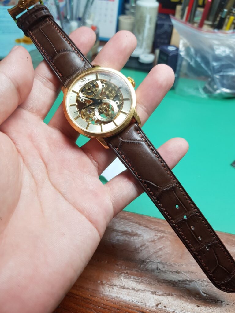 Đồng hồ Orient Automatic FEM7P007B9 chính hãng