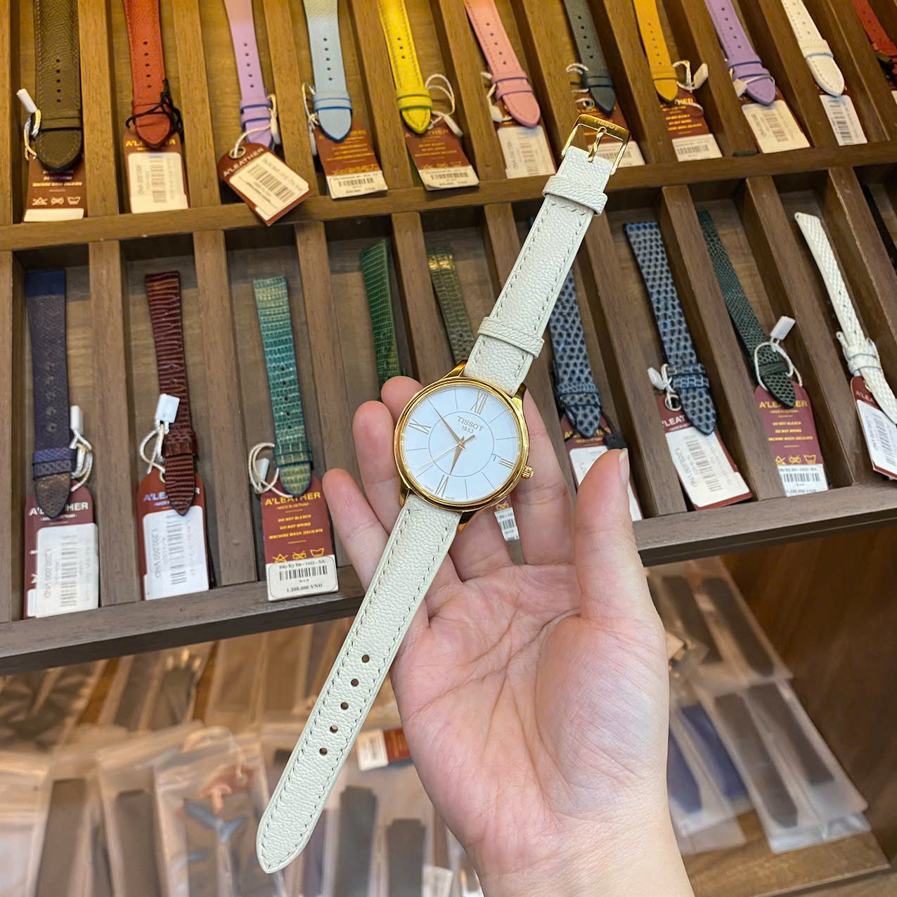 Dây đồng hồ Tissot nữ T103 da bò trắng ngà