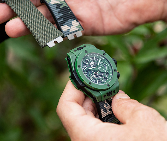 Cơ chế khóa quick-release của đồng hồ Hublot giúp thay dây nhanh hơn