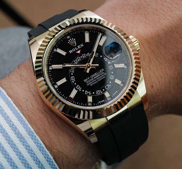 Đồng hồ Rolex Sky-Dweller