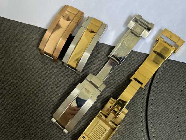 Khóa bấm đồng hồ Omega