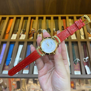 Dây Đồng Hồ Nữ Salvatore Ferragamo SFDM00218 Da Kỳ Đà Màu Đỏ – Sang Trọng & Đẳng Cấp Thời Trang Ý