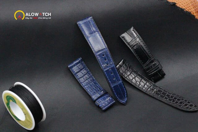 Dây đồng hồ Maserati da cá sấu sang trọng và lịch lãm.