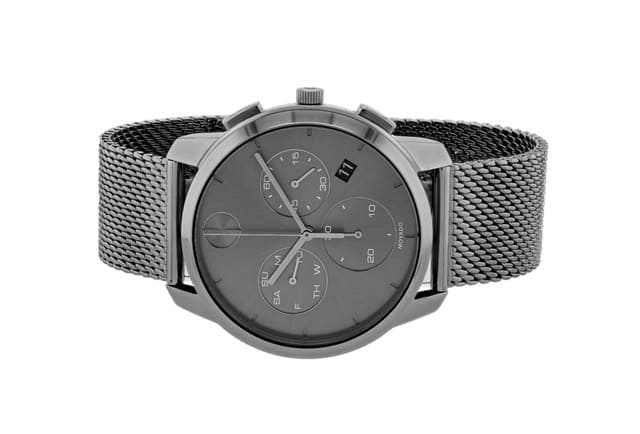 Dây đồng hồ Movado sang trọng và bền bỉ.