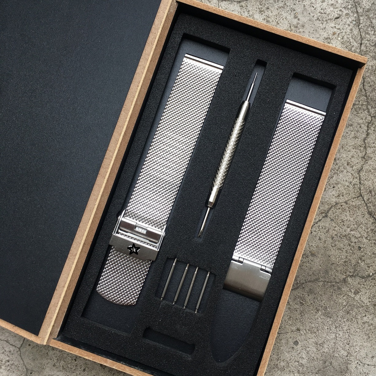 Dây kim loại cao cấp (Steel/Mesh) Piaget