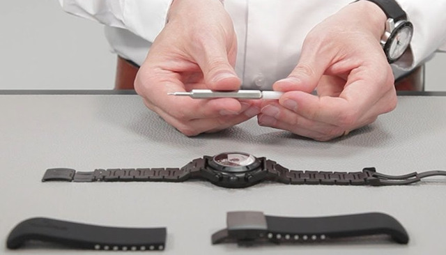 Quy trình thay dây đồng hồ Carnival chuẩn tại tại Alowatch.