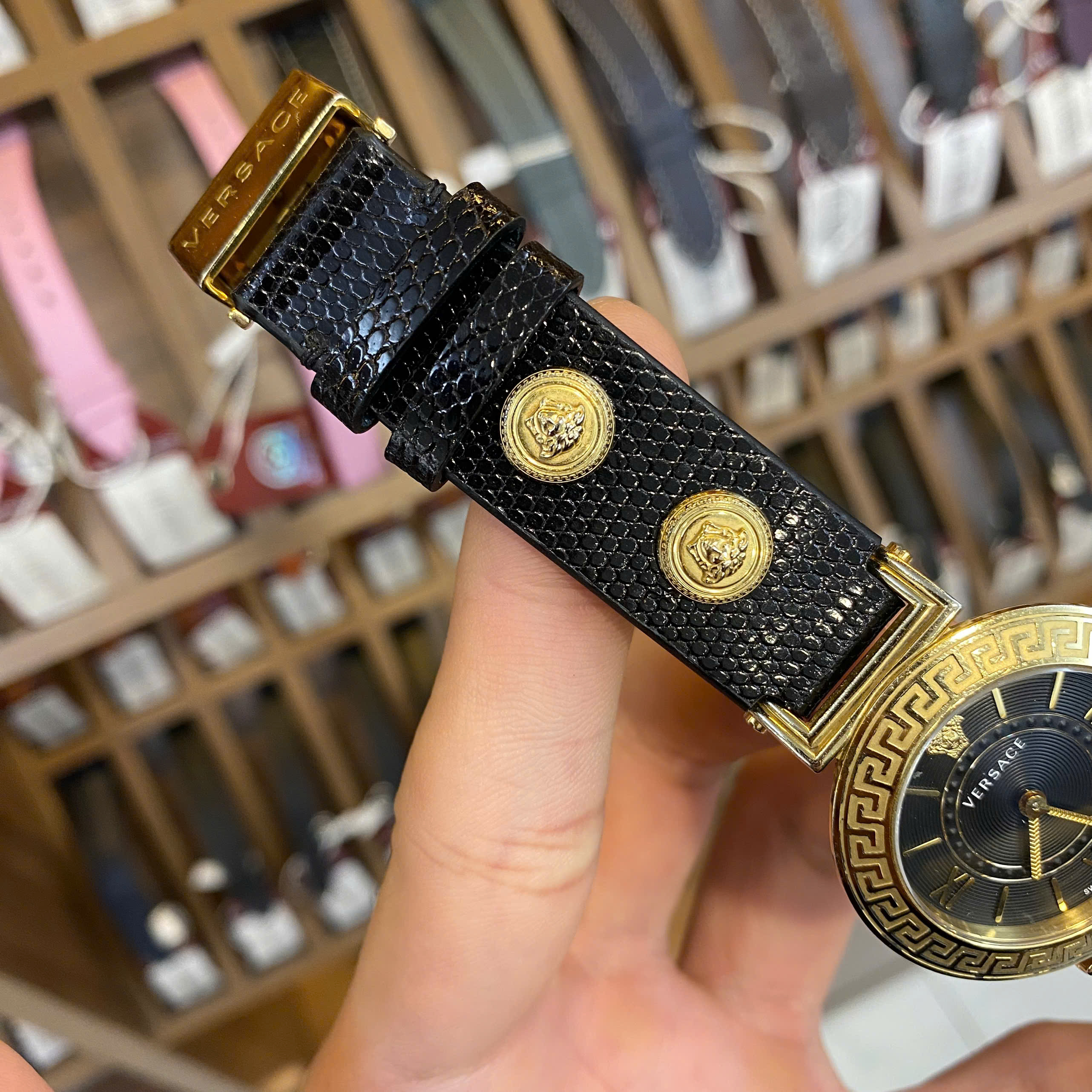 z7389507416464_90164bf7ce081a9675368815391ca6d8