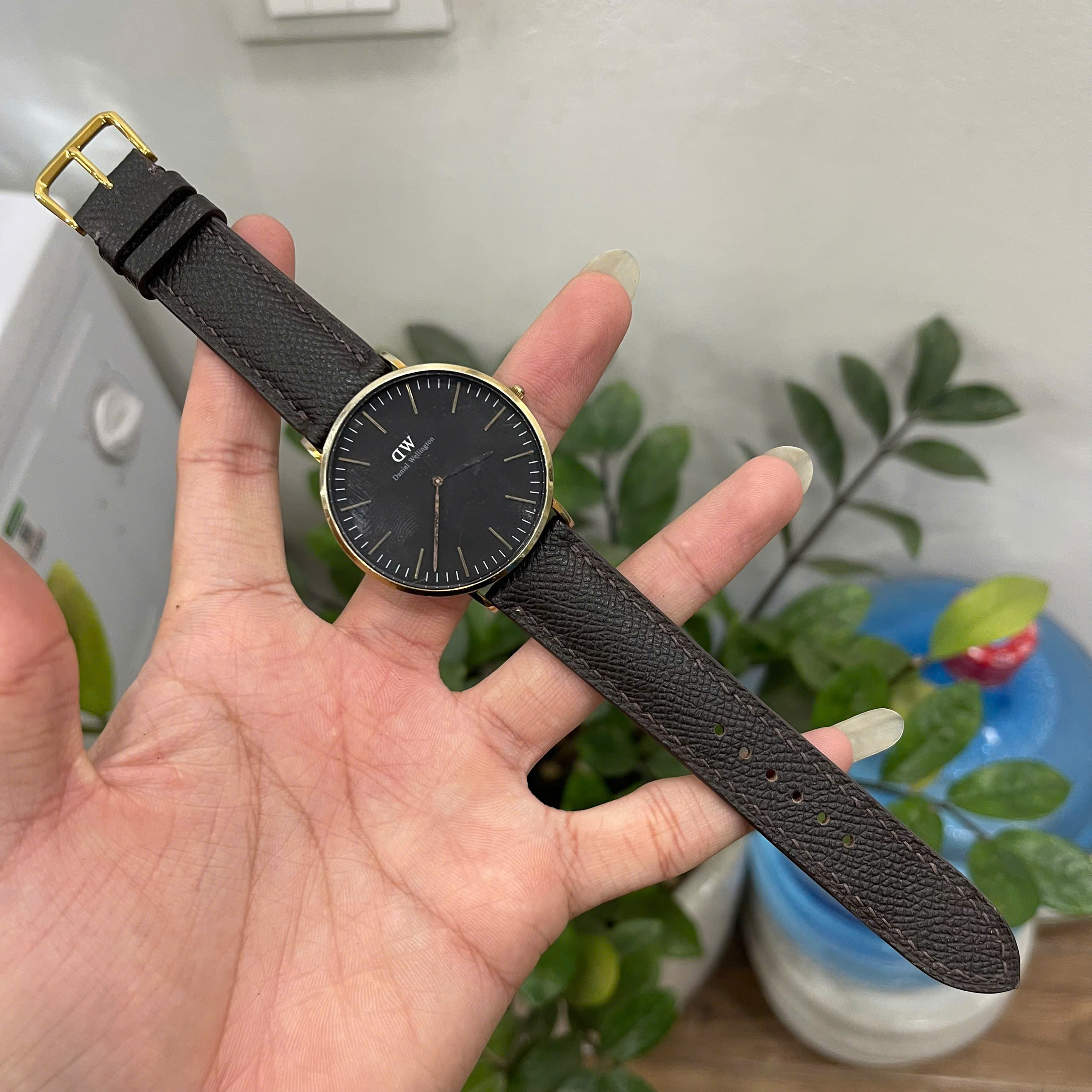 Thay Dây Da Bò Epsom Màu Nâu Đậm Daniel Wellington Classic Cao Cấp Chế Tác Thủ Công